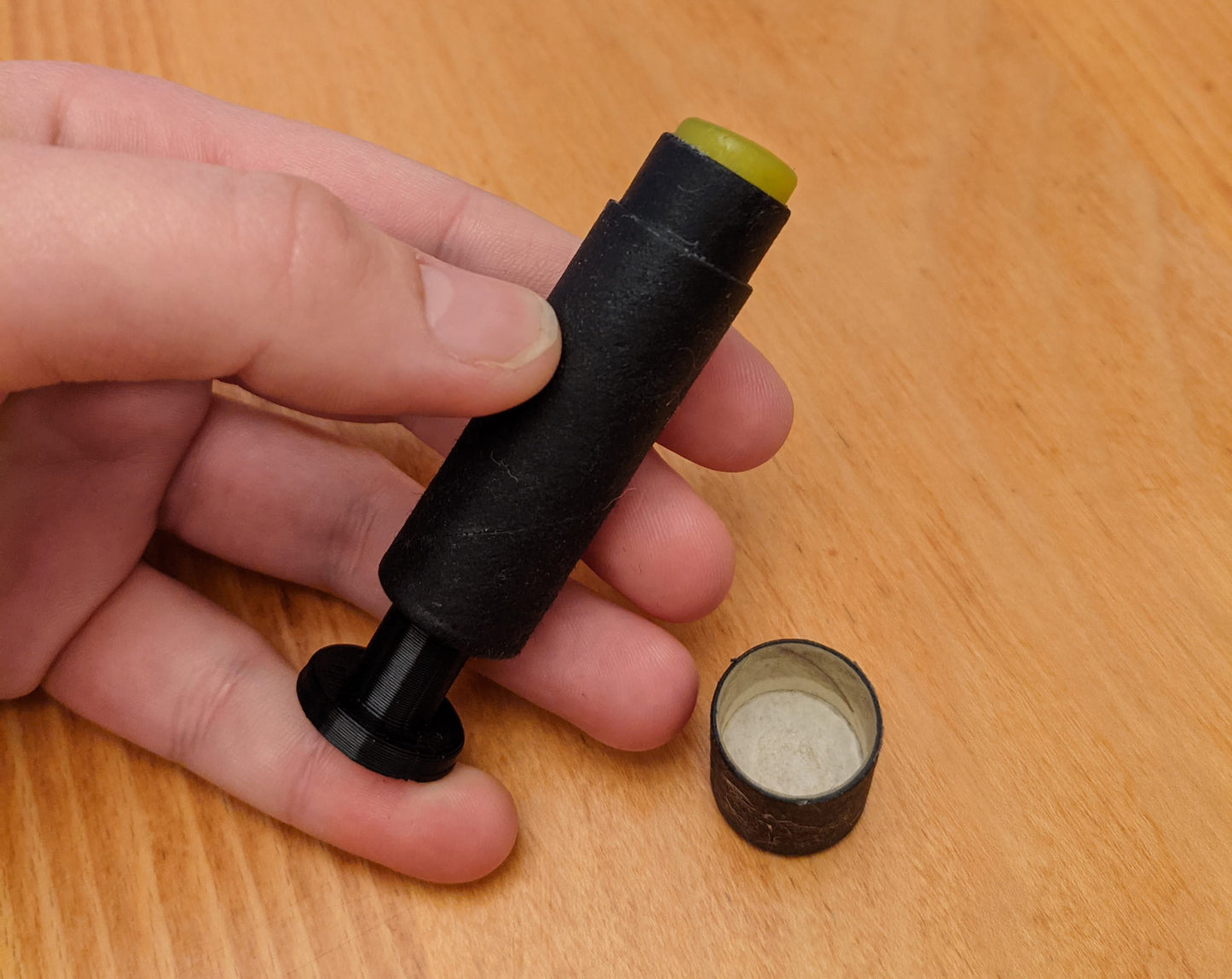 Lip balm tube push rod STL file